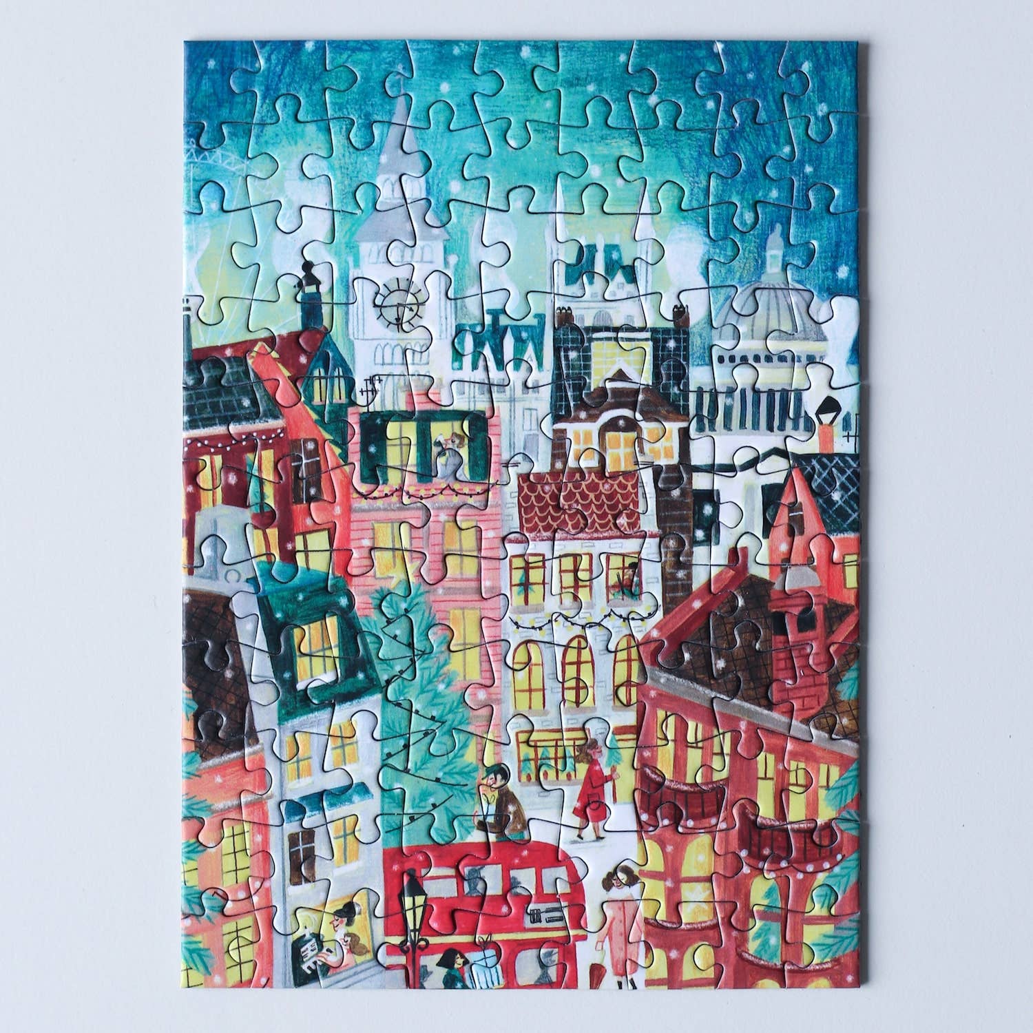 Snowy London | 99 Piece Mini Puzzle